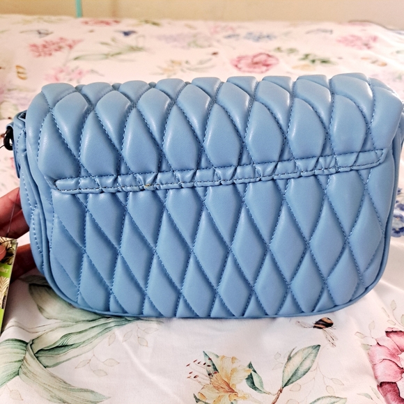 NWT Badgley Mischka Mini Quilted Messenger Bag 💢PRICE FIRM Not Accepting Offers - Picture 2 of 5